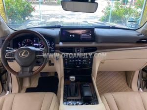 Xe Lexus LX 570 2016