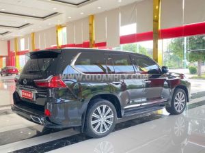 Xe Lexus LX 570 2016
