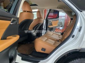 Xe Lexus RX 300 2021