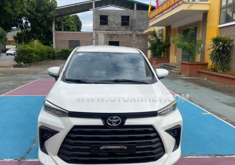 Toyota Avanza Premio 1.5 MT