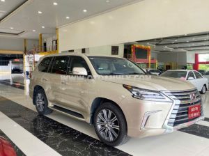 Xe Lexus LX 570 2016