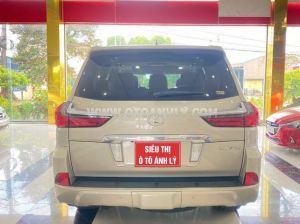 Xe Lexus LX 570 2016