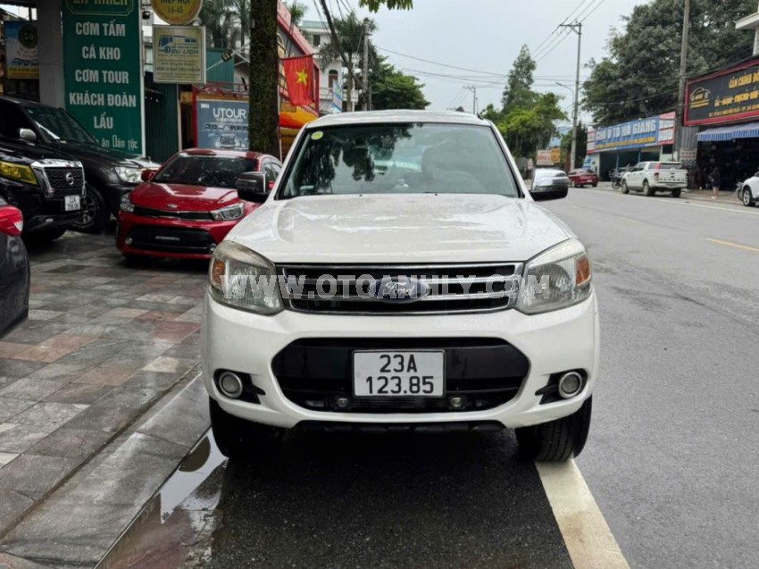 Ford Everest 2.5L 4x2 MT