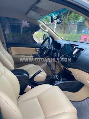 Xe Toyota Fortuner 2.5G 2015